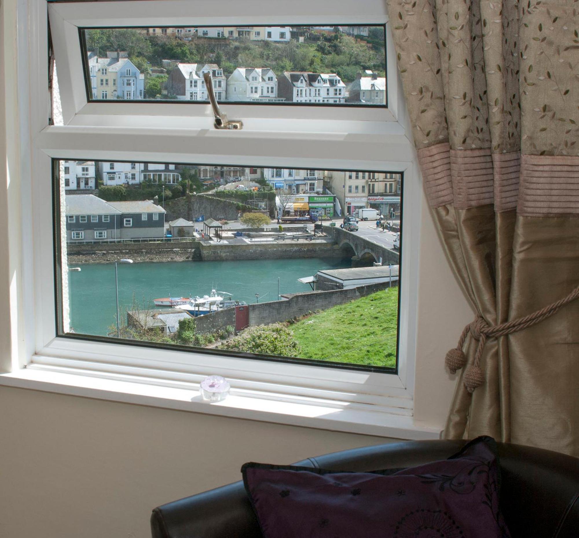 Schooner Point Guest House Looe Room photo